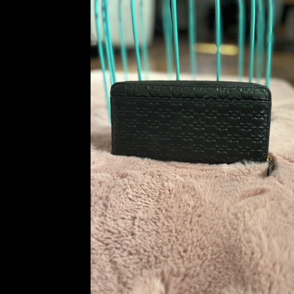 Kate Spade black leather accordion wallet. Like new condition. - Picture 2 of 4